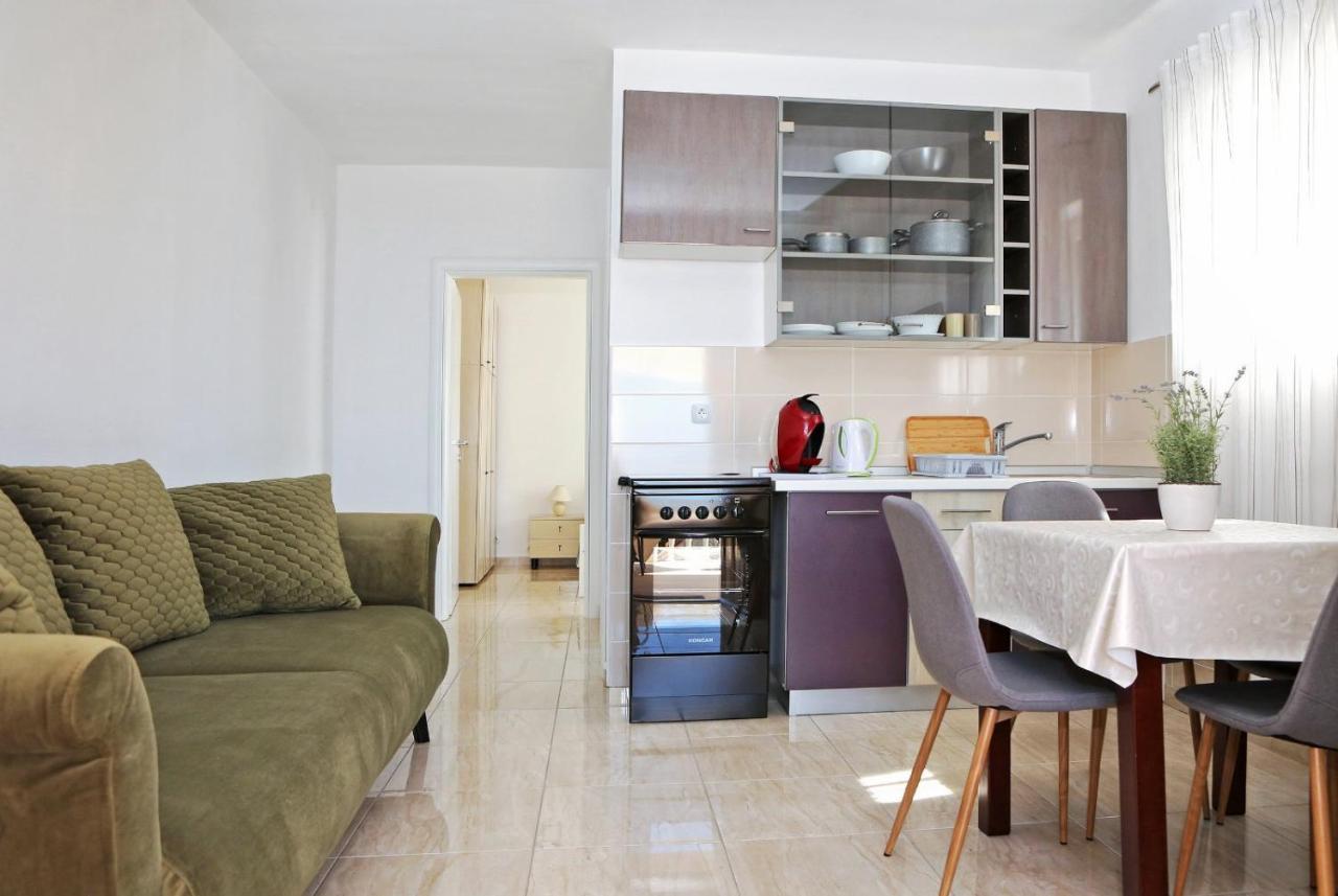 Apartmani Cili Miletici Eksteriør billede